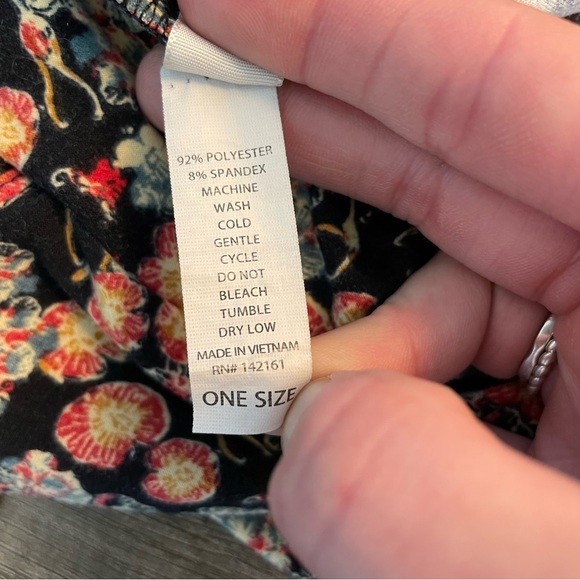 LuLaRoe Multicolored Patterned High Rise Super Soft Pull On Stretchy Leggings - Picture 5 of 5